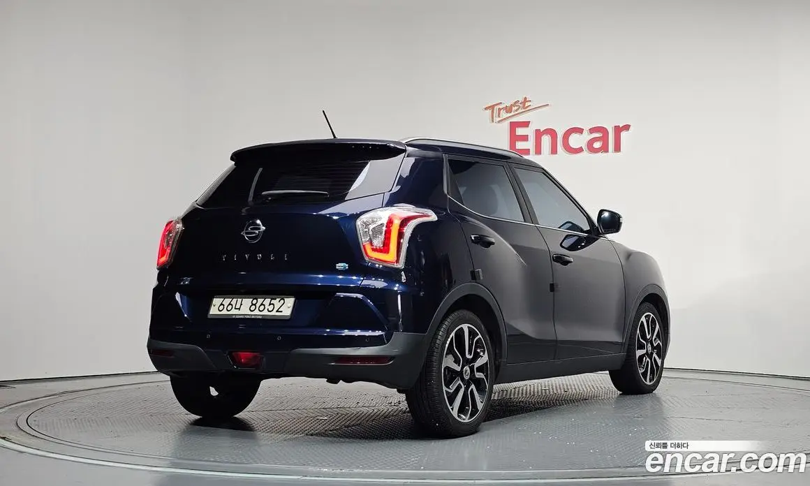 SsangYong TIBOLI 2015 1.6 автомат (гидро), фото 2