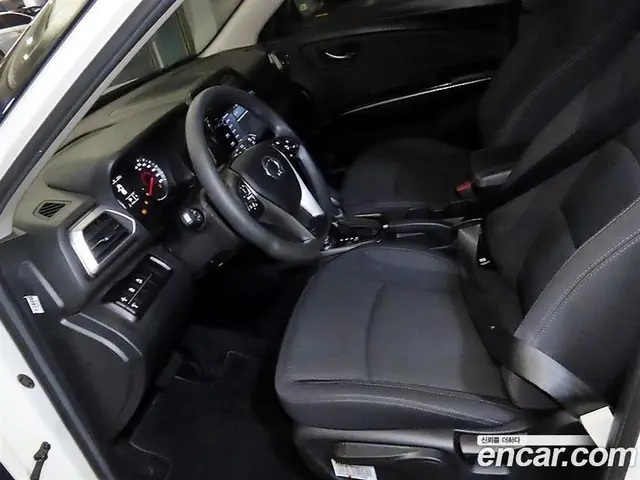 SsangYong TIBOLI 2023 1.5 автомат (гидро), миниатюра 6 SsangYong TIBOLI 2023 1.5 автомат (гидро), миниатюра 6