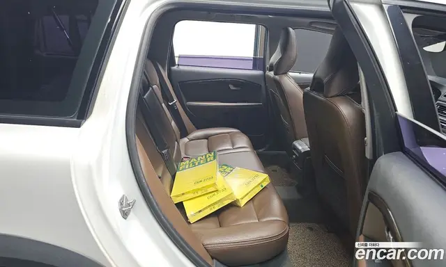 Volvo XC70 2015 2.4 автомат (гидро), миниатюра 11 Volvo XC70 2015 2.4 автомат (гидро), миниатюра 11