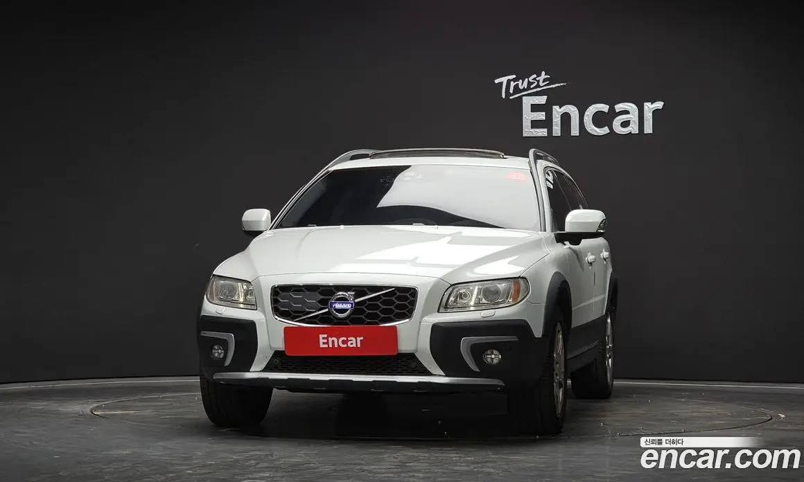 Volvo XC70 2015 2.4 автомат (гидро), фото 3 Volvo XC70 2015 2.4 автомат (гидро), фото 3