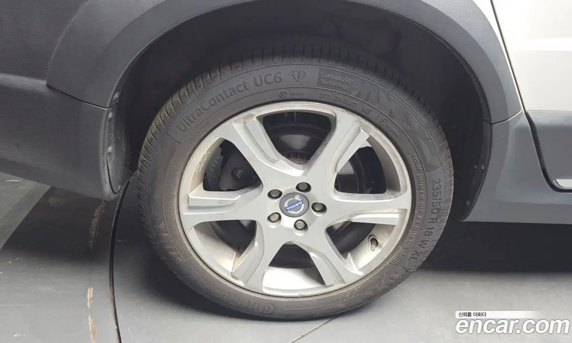 Volvo XC70 2015 2.4 автомат (гидро), фото 5 Volvo XC70 2015 2.4 автомат (гидро), фото 5