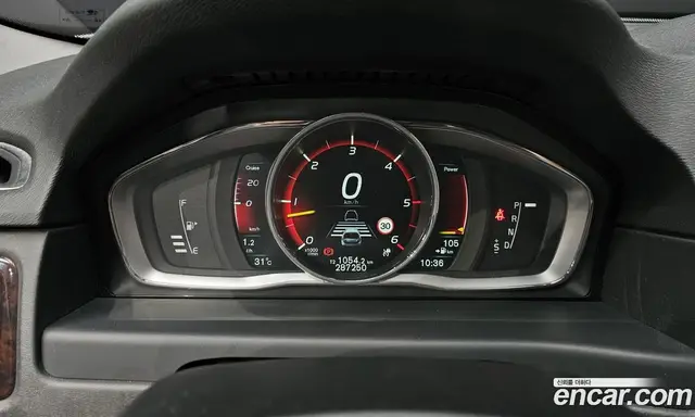 Volvo XC70 2015 2.4 автомат (гидро), миниатюра 8 Volvo XC70 2015 2.4 автомат (гидро), миниатюра 8