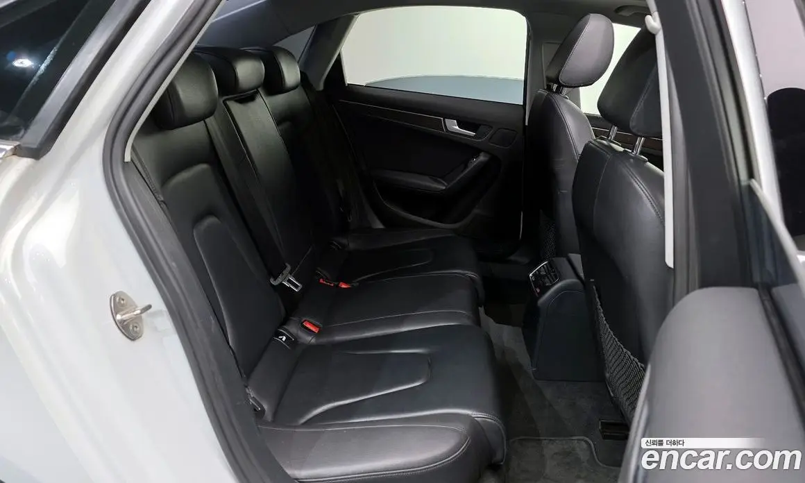 Audi A4 2015 2.0 автомат (гидро), фото 12 Audi A4 2015 2.0 автомат (гидро), фото 12