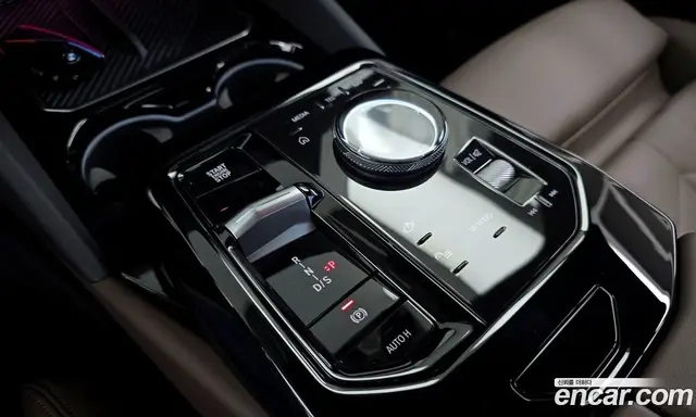 BMW 5 серия 2024 2.0 автомат (гидро), миниатюра 12