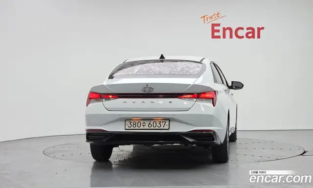 Hyundai Avante 2020 1.6 автомат (гидро), миниатюра 4 Hyundai Avante 2020 1.6 автомат (гидро), миниатюра 4