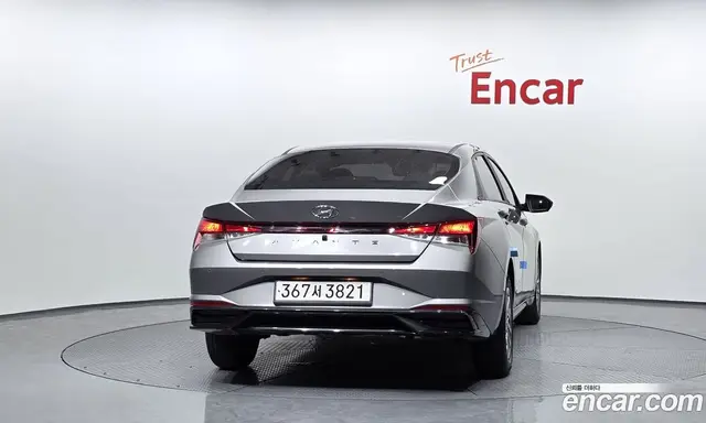 Hyundai Avante 2021 1.6 автомат (гидро), миниатюра 4 Hyundai Avante 2021 1.6 автомат (гидро), миниатюра 4