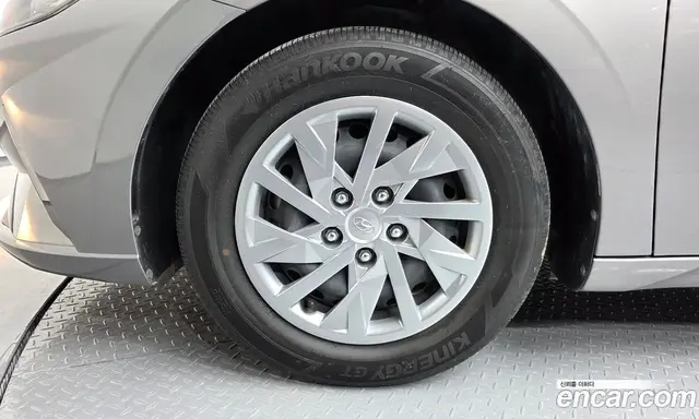 Hyundai Avante 2021 1.6 автомат (гидро), миниатюра 5 Hyundai Avante 2021 1.6 автомат (гидро), миниатюра 5