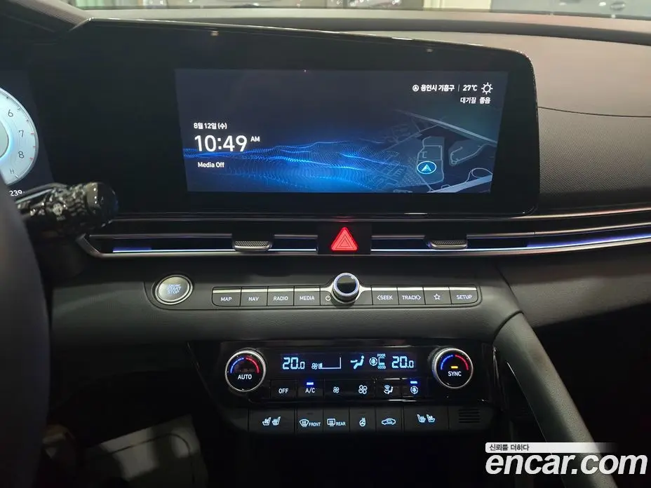 Hyundai Avante 2023 1.6 автомат (гидро), фото 16