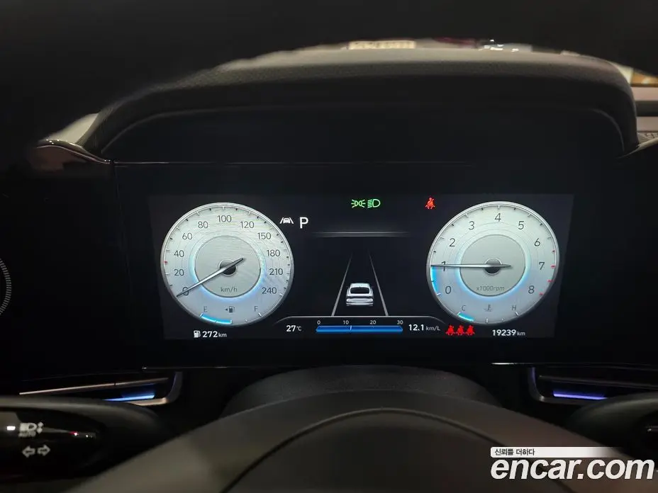 Hyundai Avante 2023 1.6 автомат (гидро), фото 19