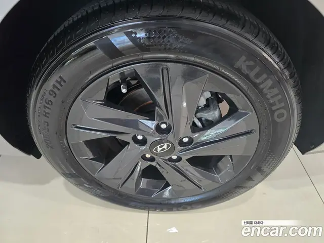 Hyundai Avante 2023 1.6 автомат (гидро), миниатюра 6