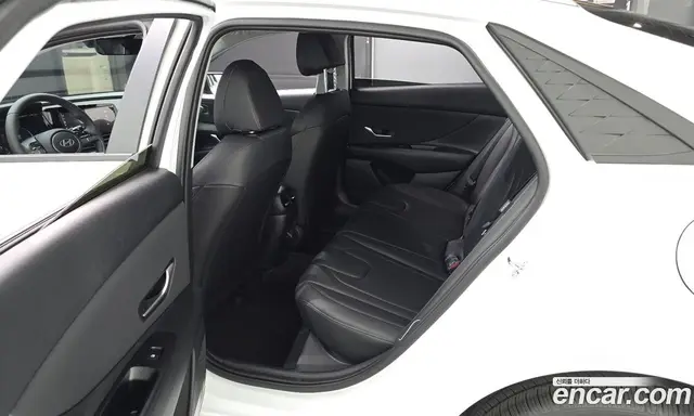 Hyundai Avante 2026 1.6 автомат (гидро), миниатюра 11