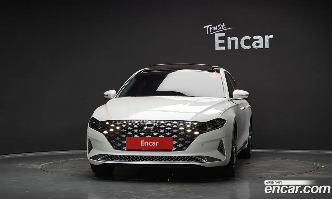 Hyundai Grandeur 2020 2.5 автомат (гидро), фото 3