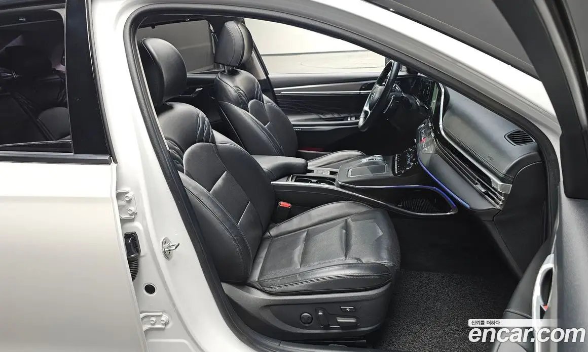 Hyundai Grandeur 2020 2.5 автомат (гидро), фото 10