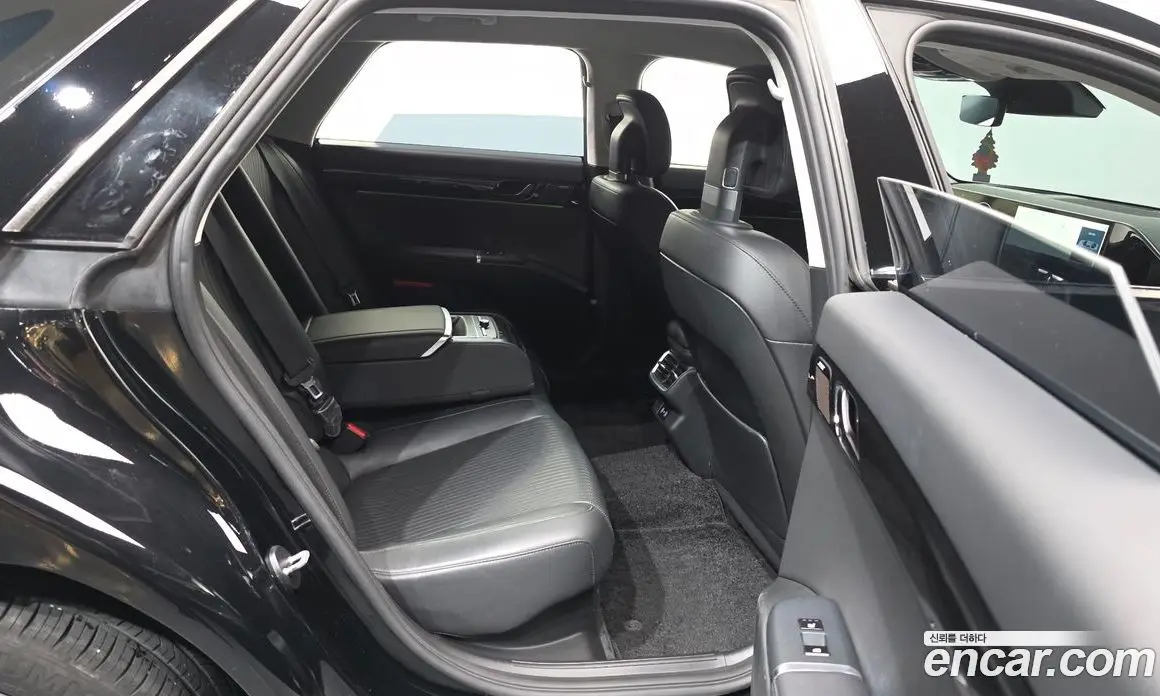 Hyundai Grandeur 2023 1.6 автомат (гидро), фото 12