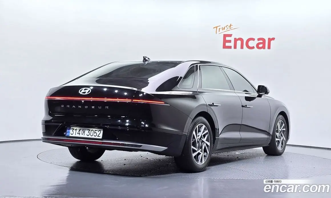 Hyundai Grandeur 2024 1.6 автомат (гидро), фото 2 Hyundai Grandeur 2024 1.6 автомат (гидро), фото 2