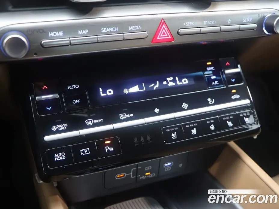 Hyundai Grandeur 2025 1.6 автомат (гидро), фото 17