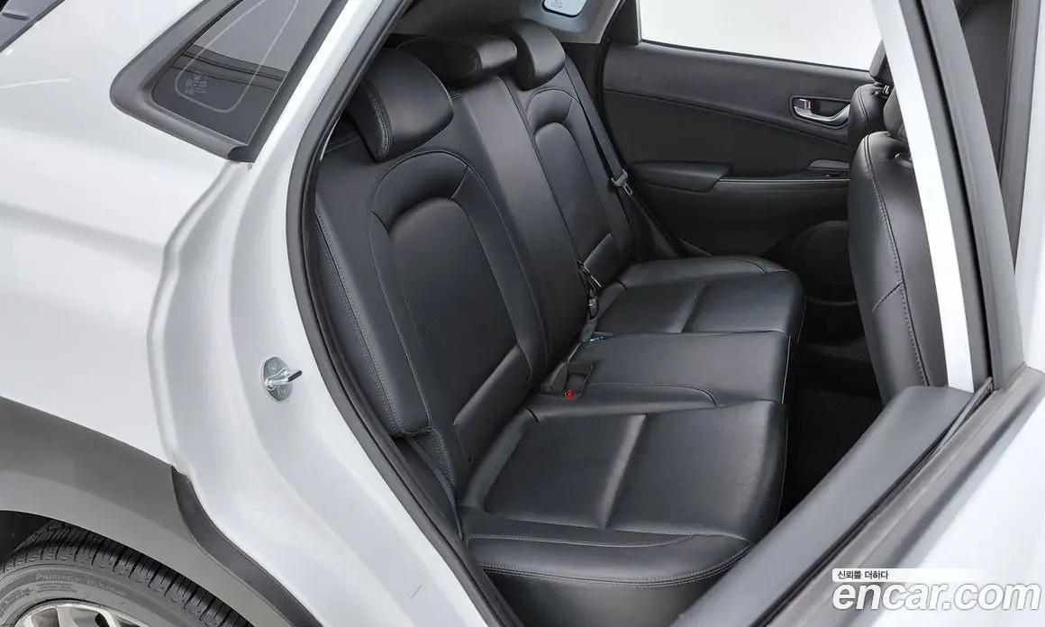 Hyundai Kona 2023 1.6 автомат (гидро), фото 11 Hyundai Kona 2023 1.6 автомат (гидро), фото 11