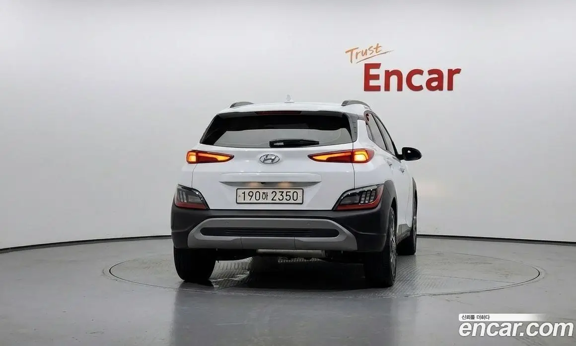 Hyundai Kona 2023 1.6 автомат (гидро), фото 4 Hyundai Kona 2023 1.6 автомат (гидро), фото 4