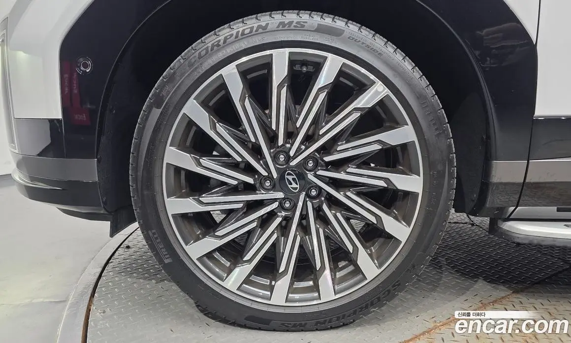Hyundai Santa Fe 2025 2.5 автомат (гидро), фото 5 Hyundai Santa Fe 2025 2.5 автомат (гидро), фото 5