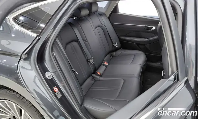 Hyundai Sonata 2023 2.0 автомат (гидро), миниатюра 11