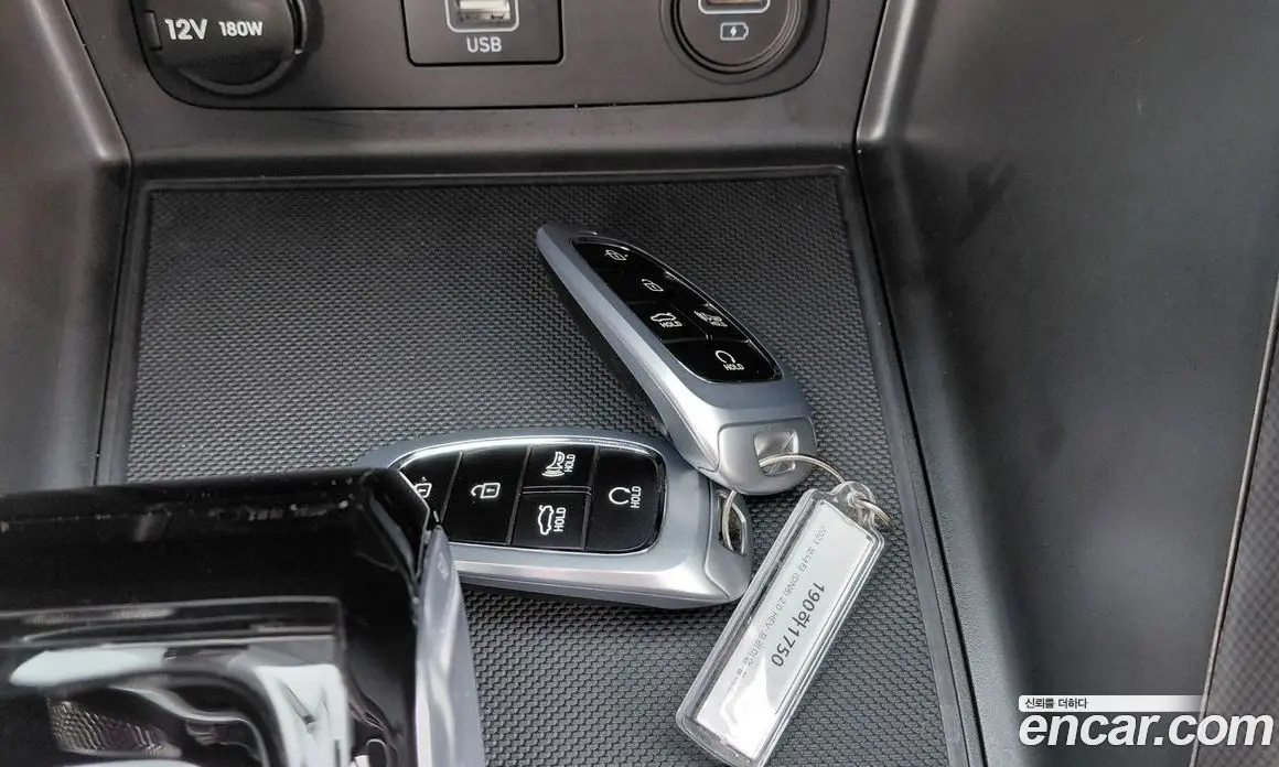 Hyundai Sonata 2023 2.0 автомат (гидро), фото 17