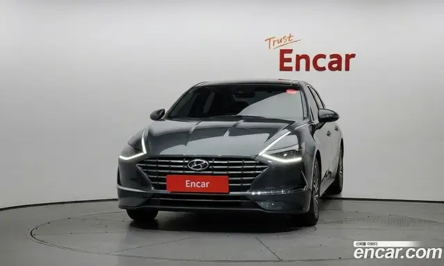 Hyundai Sonata 2023 2.0 автомат (гидро), миниатюра 3