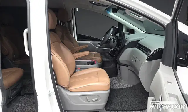 Hyundai Staria 2022 2.2 автомат (гидро), миниатюра 11 Hyundai Staria 2022 2.2 автомат (гидро), миниатюра 11