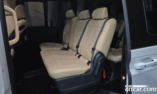 Hyundai Staria 2024 3.5 автомат (гидро), миниатюра 12