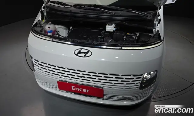 Hyundai Staria 2024 3.5 автомат (гидро), миниатюра 6