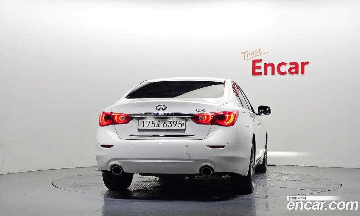 Infiniti Q50 2014 2.1 автомат (гидро), фото 4