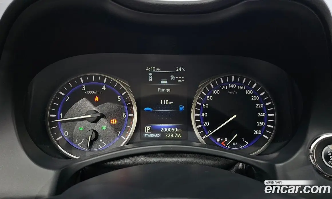 Infiniti Q50 2014 2.1 автомат (гидро), фото 8