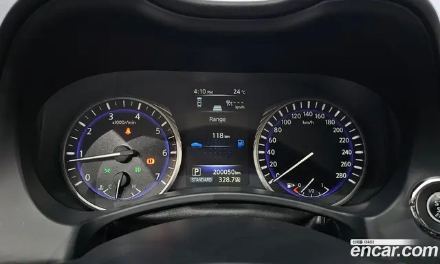 Infiniti Q50 2014 2.1 автомат (гидро), миниатюра 8