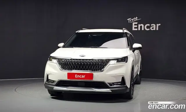 Kia Carnival 2020 2.2 автомат (гидро), миниатюра 3