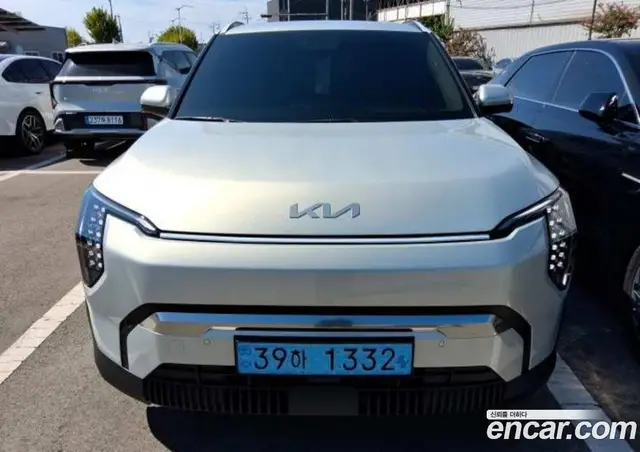 Kia EV3, 2026, 1 км