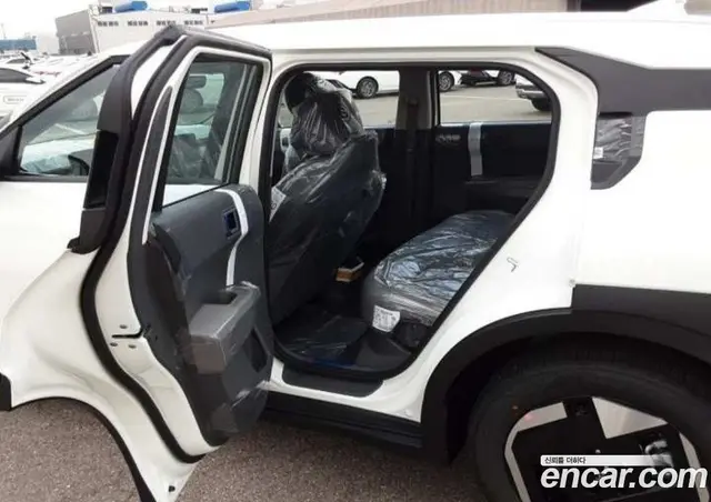 Kia EV3 2026 1.0 автомат (гидро), миниатюра 11 Kia EV3 2026 1.0 автомат (гидро), миниатюра 11