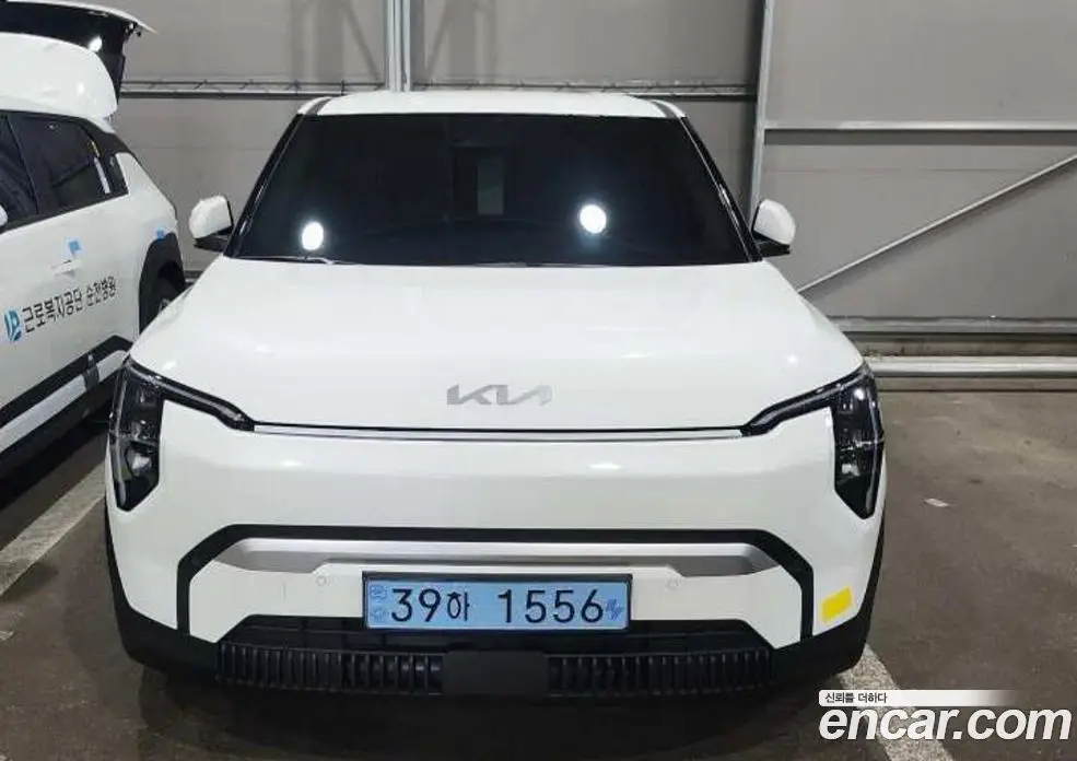 Kia EV3 2026 1.0 автомат (гидро), фото 14 Kia EV3 2026 1.0 автомат (гидро), фото 14