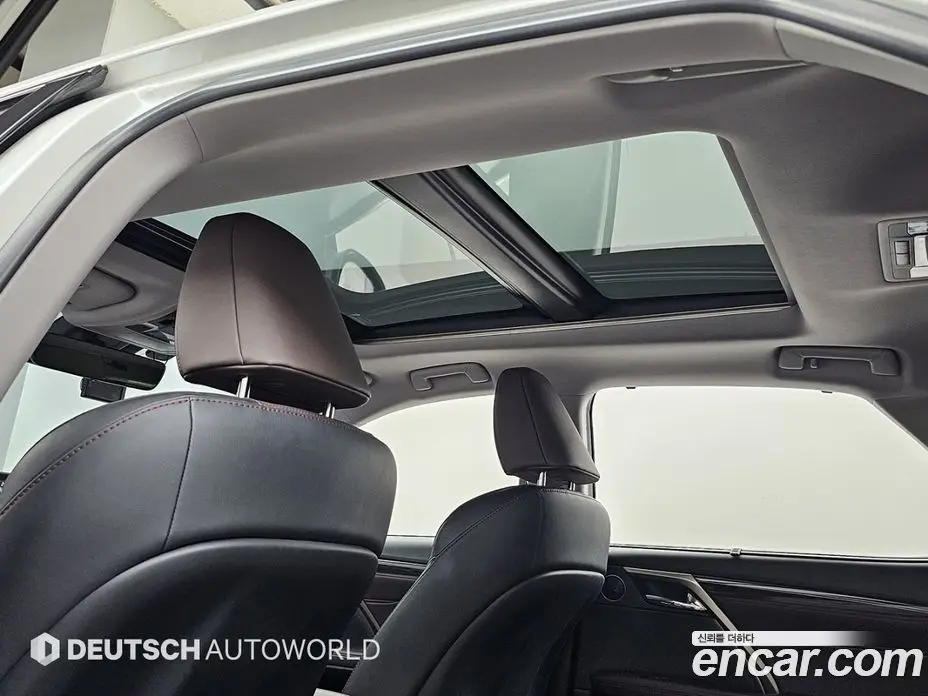 Lexus RX 2018 3.5 автомат (гидро), фото 18