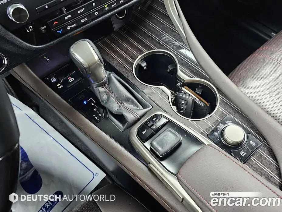 Lexus RX 2018 3.5 автомат (гидро), фото 9