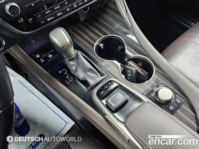 Lexus RX 2018 3.5 автомат (гидро), миниатюра 9