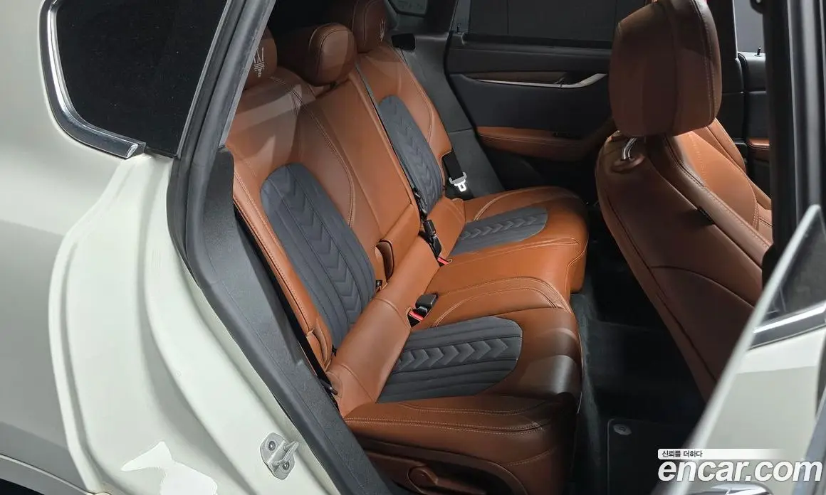Maserati Levante 2018 3.0 автомат (гидро), фото 11