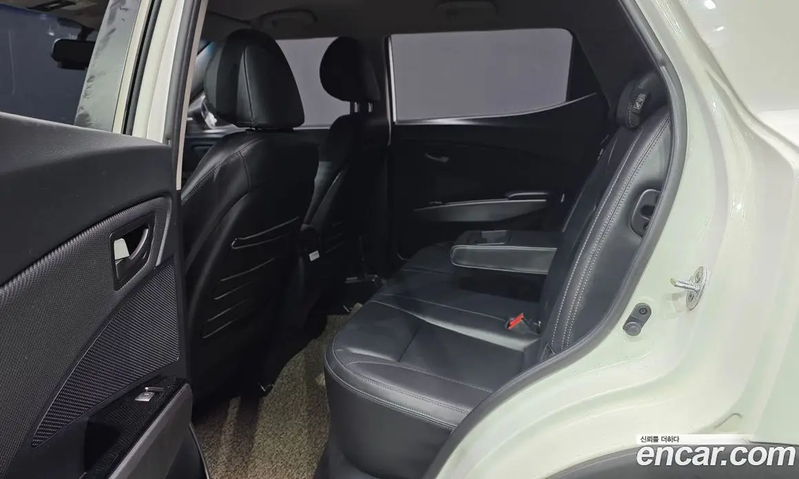 SsangYong TIBOLI 2020 1.6 автомат (гидро), фото 11
