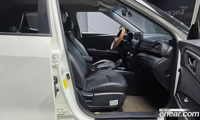 SsangYong TIBOLI 2020 1.6 автомат (гидро), миниатюра 12