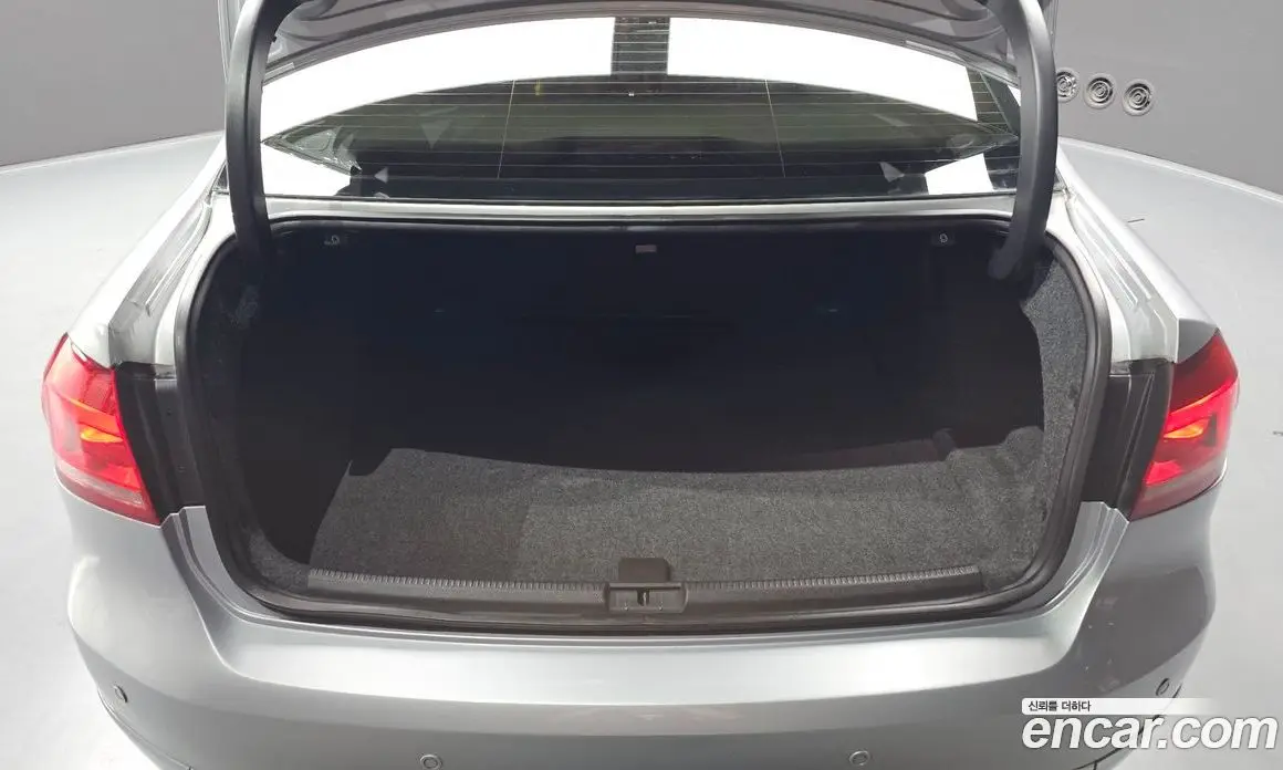 Volkswagen Passat 2014 2.0 автомат (гидро), фото 20 Volkswagen Passat 2014 2.0 автомат (гидро), фото 20