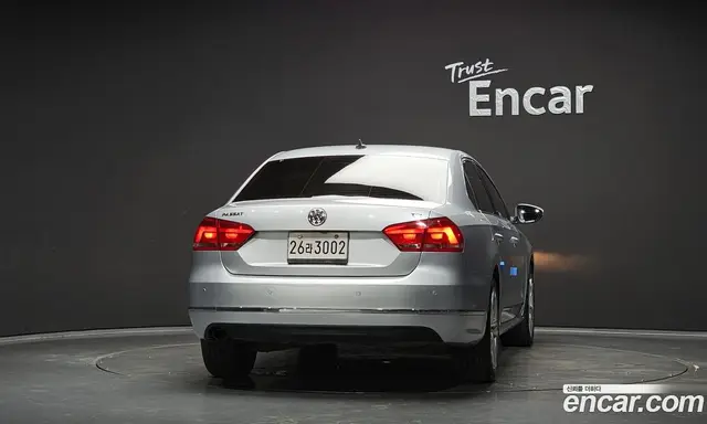 Volkswagen Passat 2014 2.0 автомат (гидро), миниатюра 4 Volkswagen Passat 2014 2.0 автомат (гидро), миниатюра 4