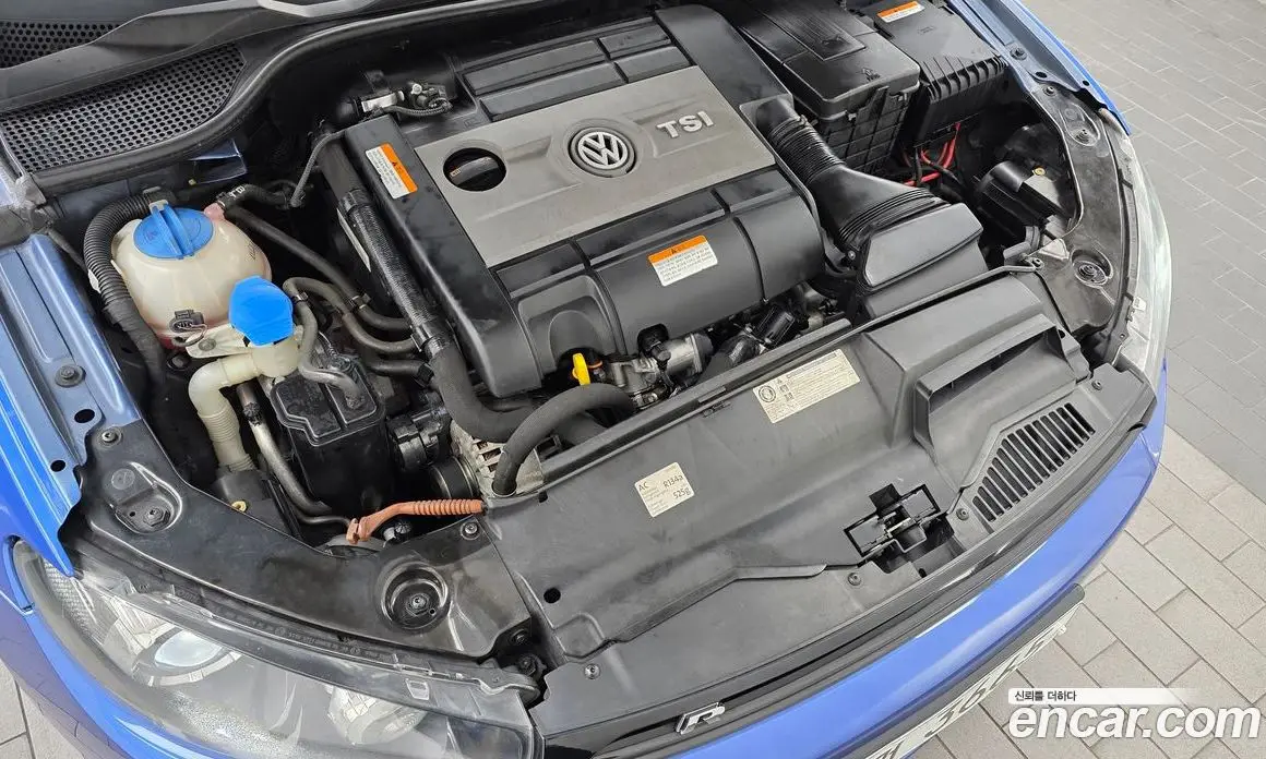 Volkswagen Scirocco 2013 2.0 автомат (гидро), фото 6