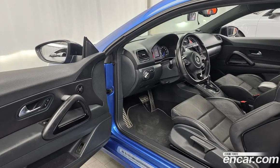 Volkswagen Scirocco 2013 2.0 автомат (гидро), фото 10