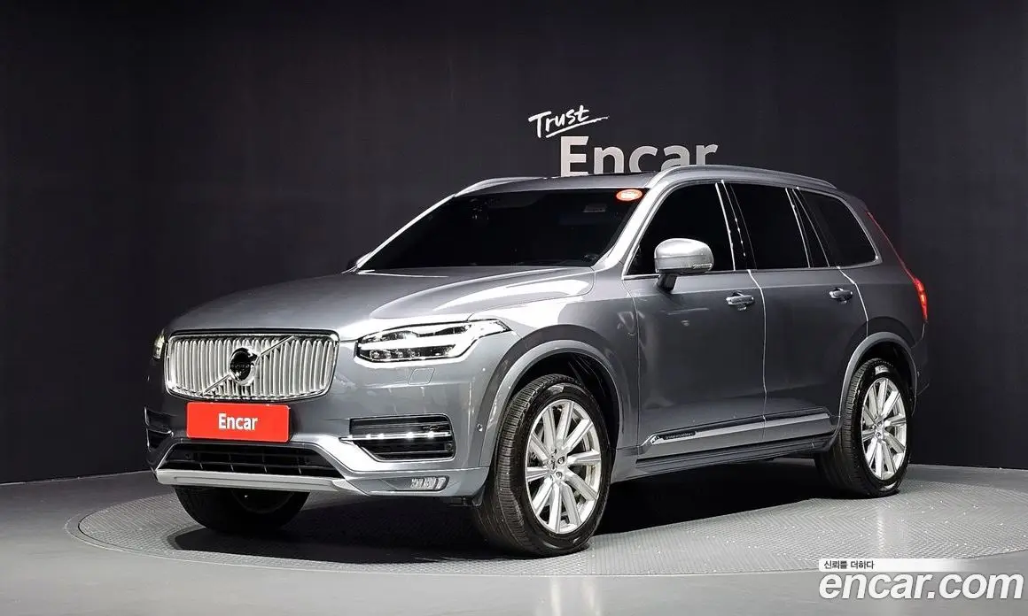 Volvo XC90 2018 2.0 автомат (гидро), фото 1 Volvo XC90 2018 2.0 автомат (гидро), фото 1