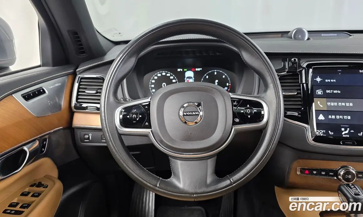 Volvo XC90 2018 2.0 автомат (гидро), фото 13 Volvo XC90 2018 2.0 автомат (гидро), фото 13