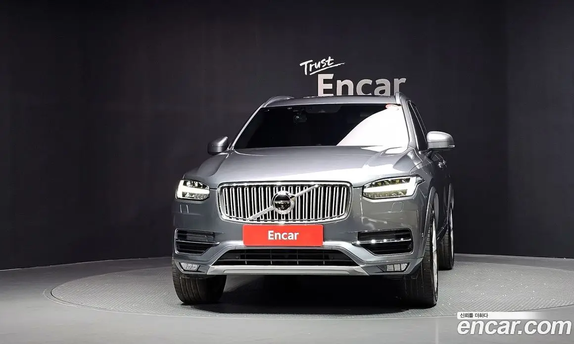 Volvo XC90 2018 2.0 автомат (гидро), фото 3 Volvo XC90 2018 2.0 автомат (гидро), фото 3
