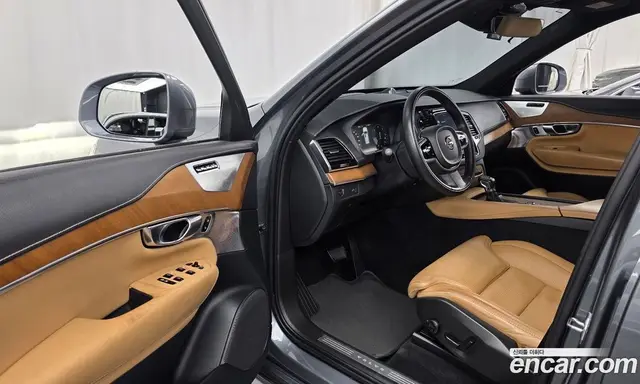 Volvo XC90 2018 2.0 автомат (гидро), миниатюра 10 Volvo XC90 2018 2.0 автомат (гидро), миниатюра 10